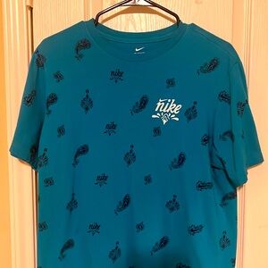 Teal Nike Graphic T-Shirt with Black Paisley Pattern - Size M
